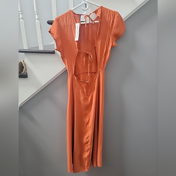 Urban Outfitters Open-Back Orange Dress w/ High Slit Small Flowy Lightweight - Picture 4 of 6